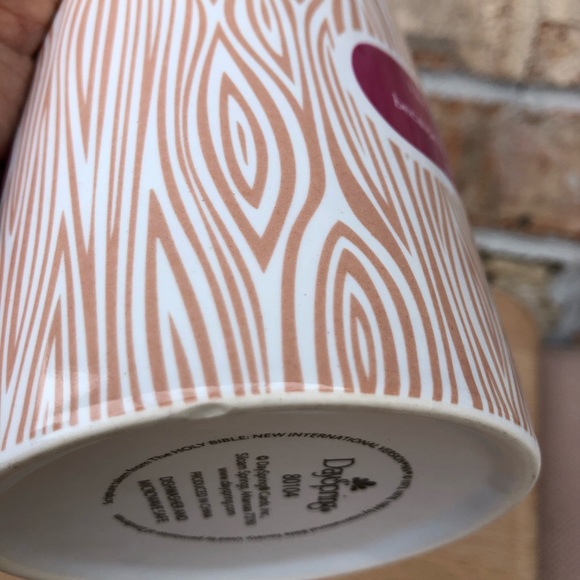 New Mommy & New Daddy Set 2 Coffee Mugs With Psalm 3:5 Bible Verse DaySpring - Picture 11 of 11